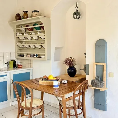Captains Garden House * Katavati